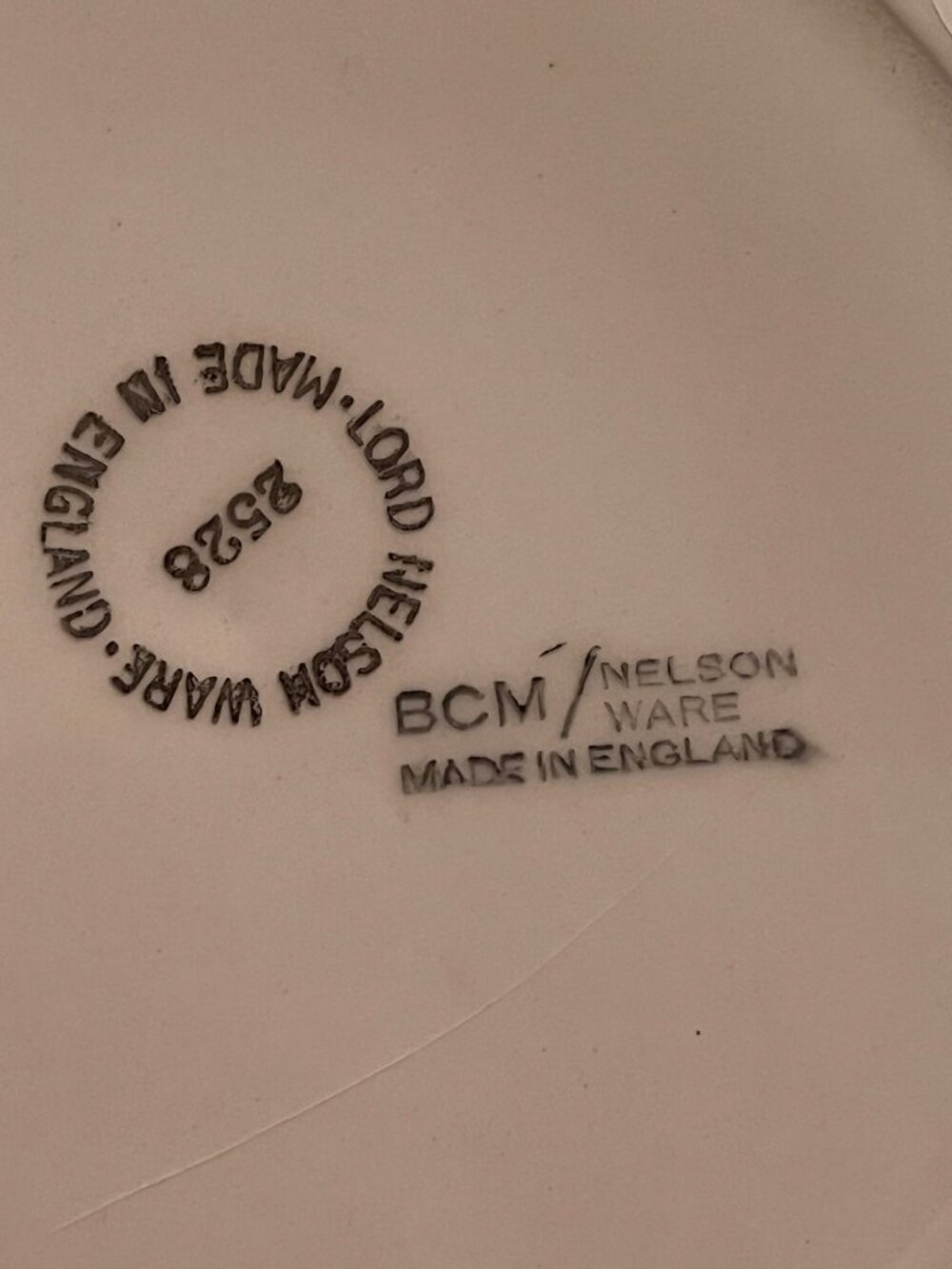 Lord Nelson Ware Floral Plate 9 1/8" Floral Gold Trim Square England Porcelain - Picture 7 of 7